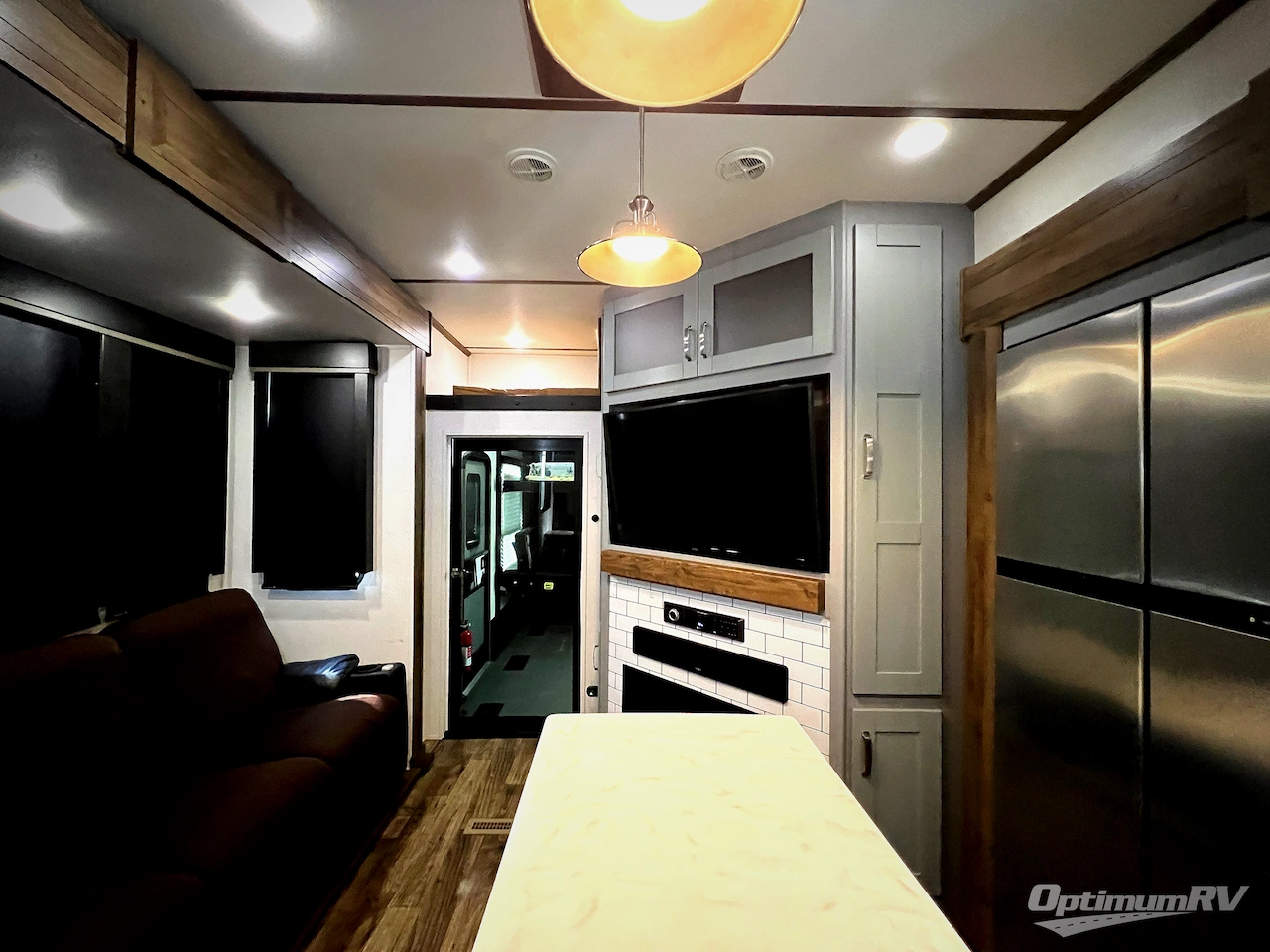 2020 Keystone Fuzion 373 Photo 4