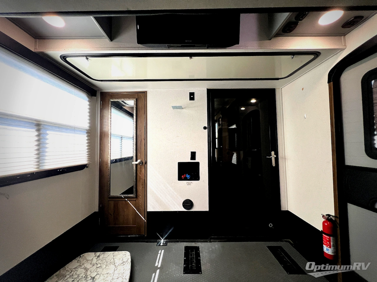 2020 Keystone Fuzion 373 Photo 6