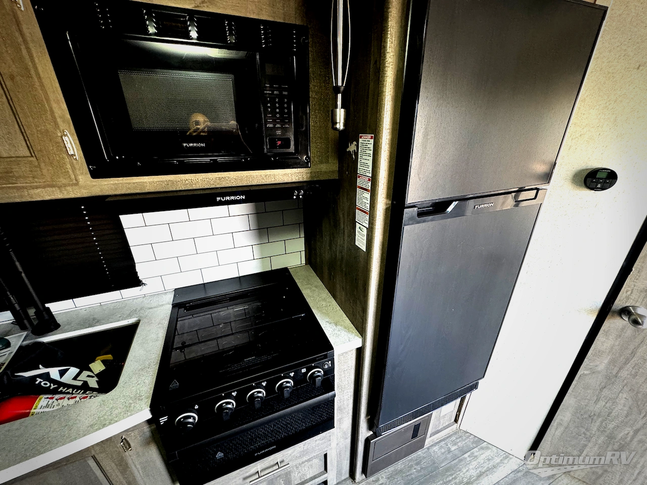 2022 Forest River XLR Micro Boost 25LRLE Photo 9