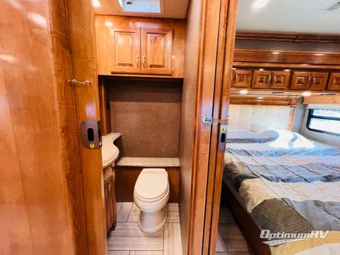 2017 American Coach American Revolution 42Q RV Photo 3