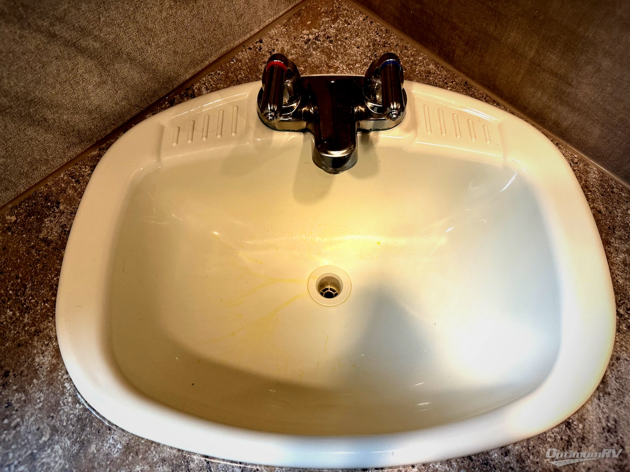 2017 Forest River Flagstaff Super Lite 27BHWS Photo 16