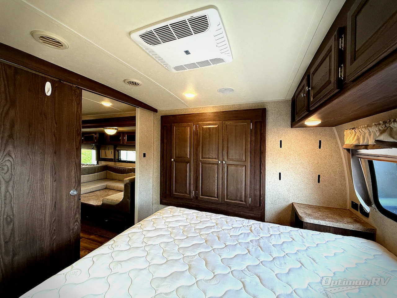 2017 Forest River Flagstaff Super Lite 27BHWS Photo 19