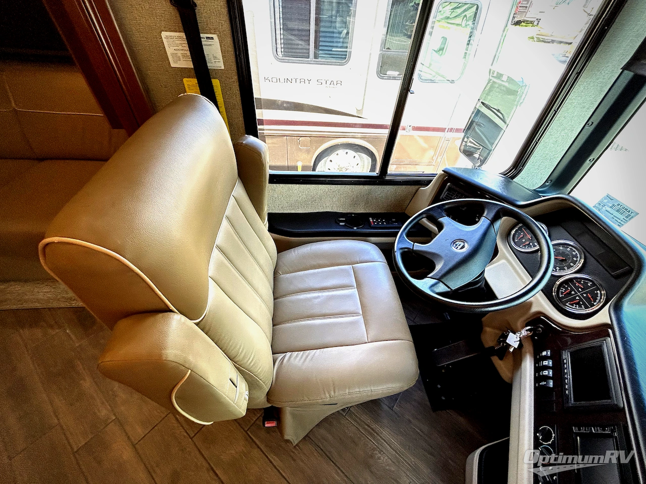 2018 Holiday Rambler Endeavor XE 38F Photo 5