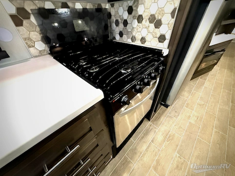 2021 Forest River Georgetown 5 Series 31L5 RV Photo 2