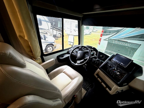 2021 Forest River Georgetown 5 Series 31L5 RV Photo 4