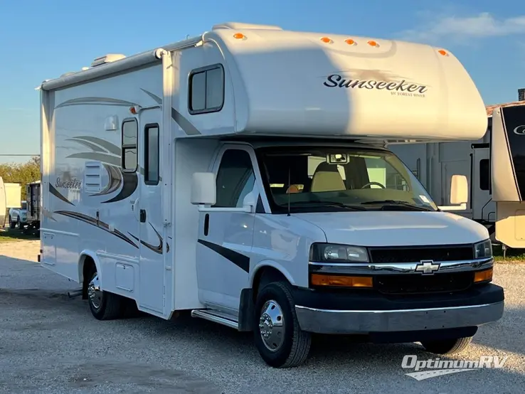 2015 Forest River Sunseeker LE 2250SLE Ford RV Photo 1