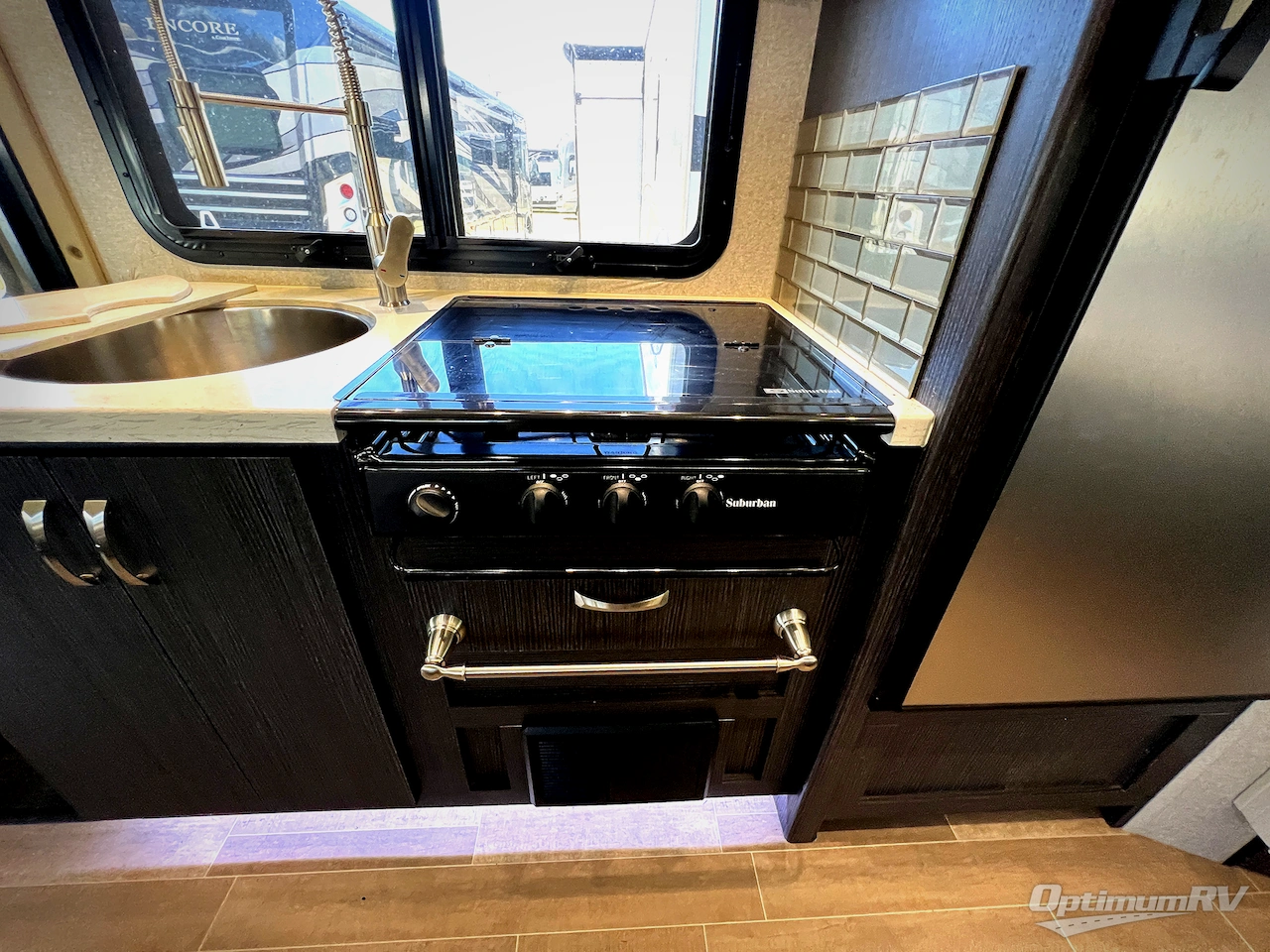 2020 Dynamax isata 3 24FW Photo 9