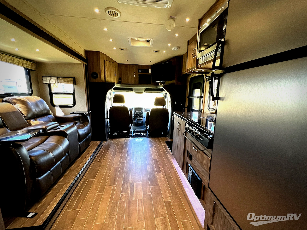 2018 Dynamax isata 3 24FW Photo 5