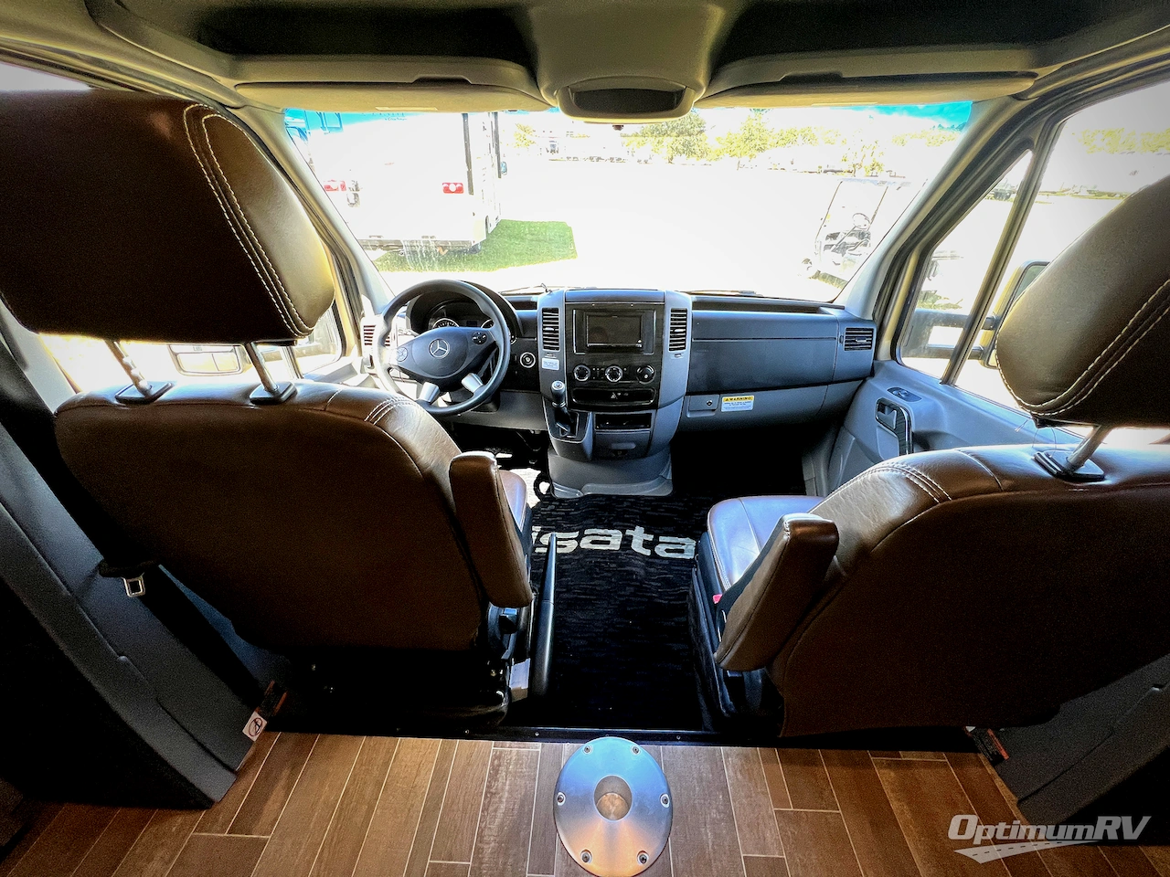 2018 Dynamax isata 3 24FW Photo 7