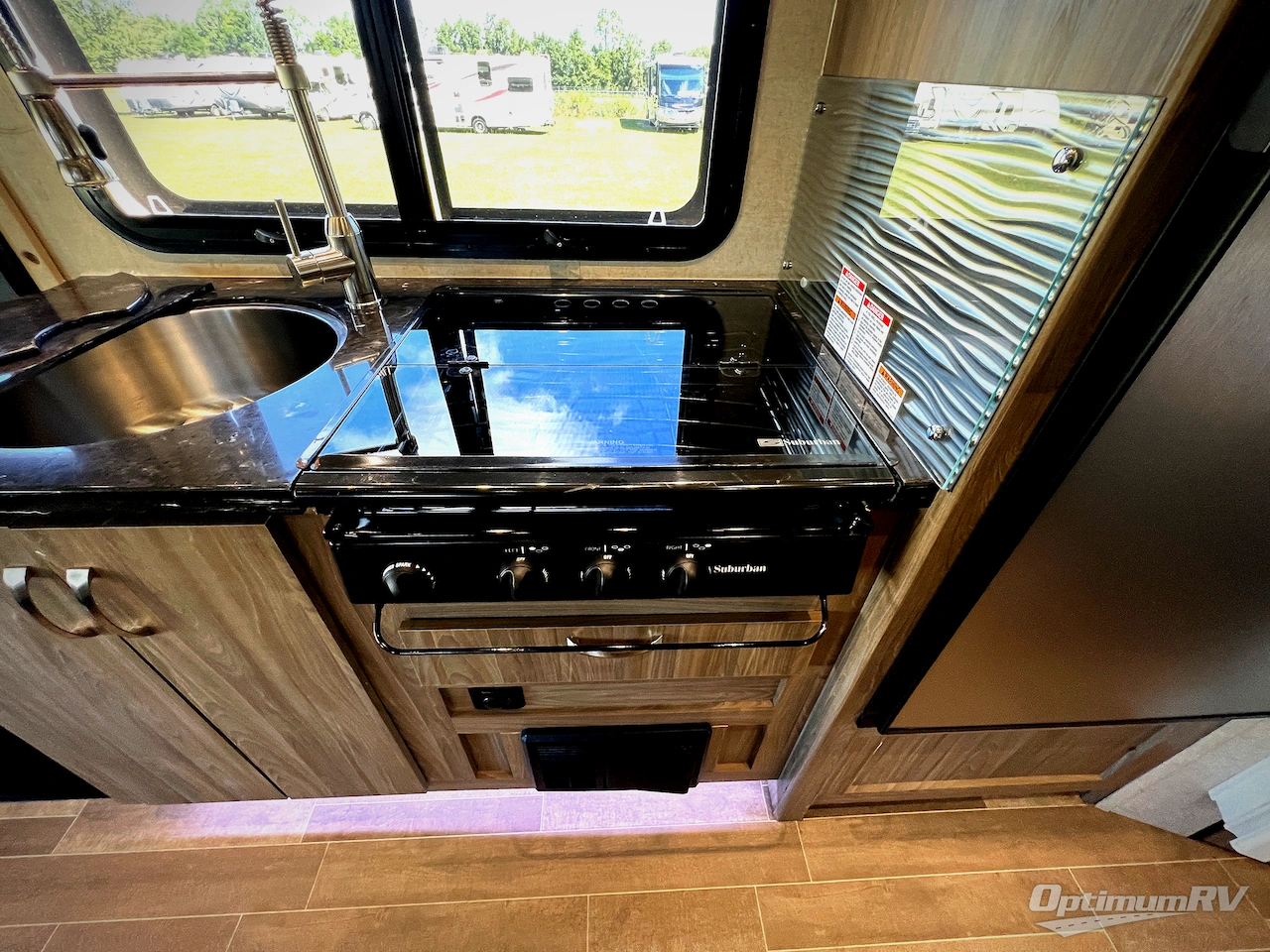 2018 Dynamax isata 3 24FW Photo 12