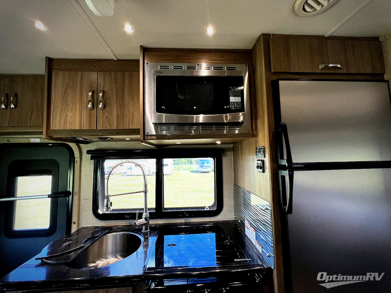 2018 Dynamax isata 3 24FW Photo 13