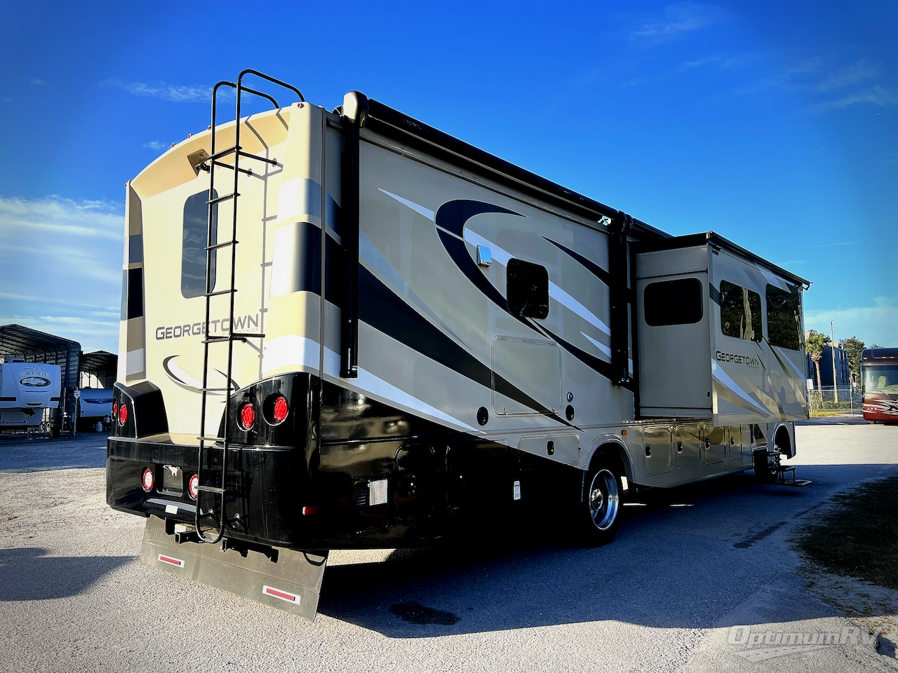 2019 Forest River Georgetown 5 Series 34H5 Photo 3