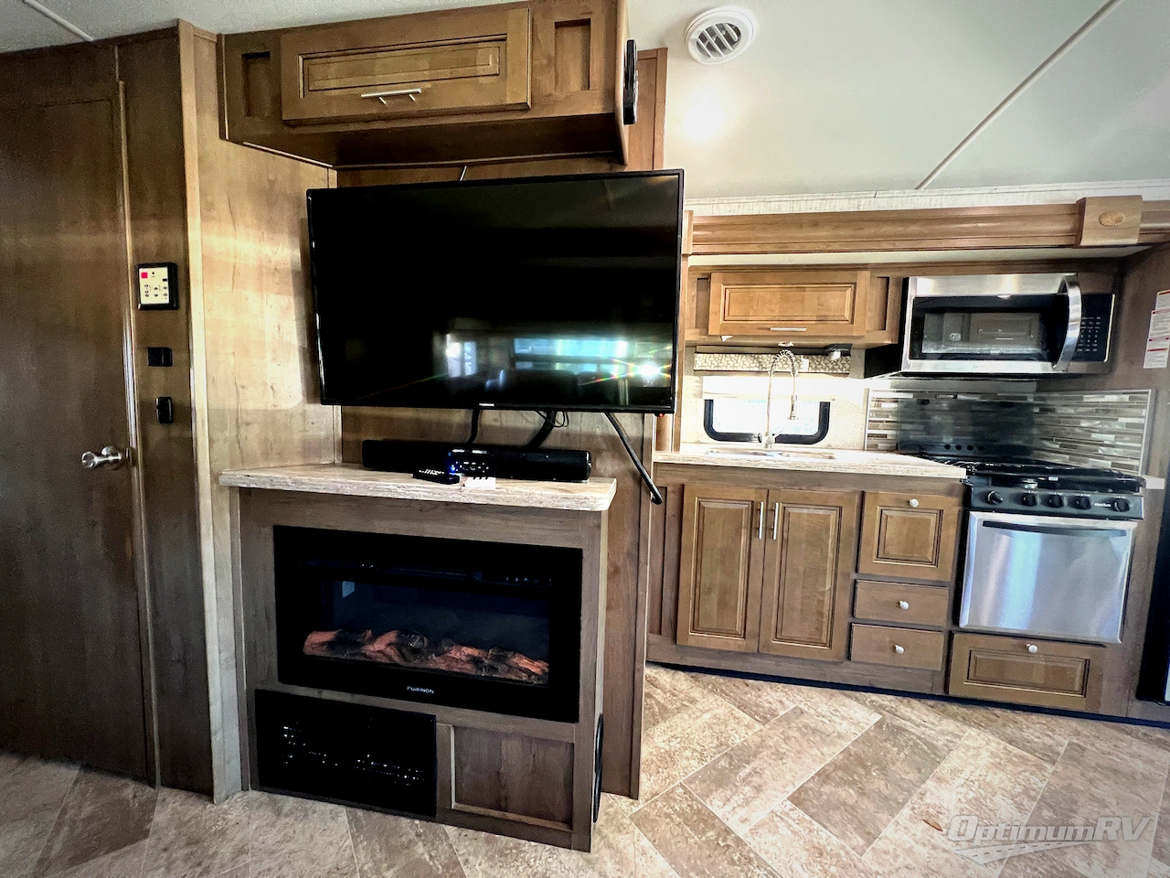 2019 Forest River Georgetown 5 Series 34H5 Photo 10