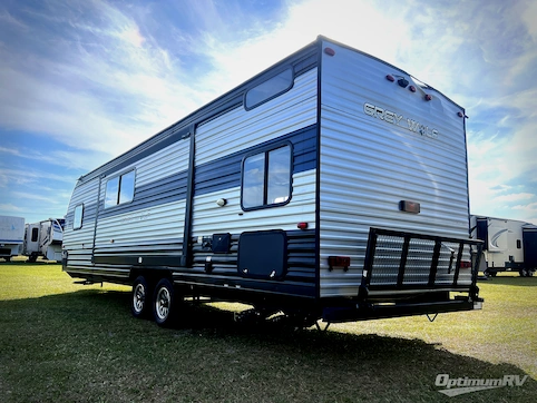 2022 Forest River Cherokee Grey Wolf 26BRB RV Photo 2