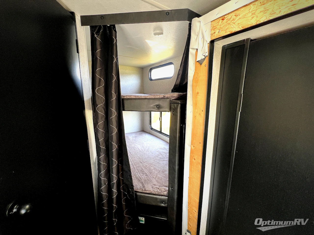 2022 Forest River Cherokee Grey Wolf 26BRB Photo 12