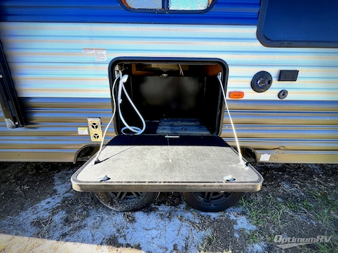 2022 Coachmen Patriot Edition 26BRB RV Photo 2