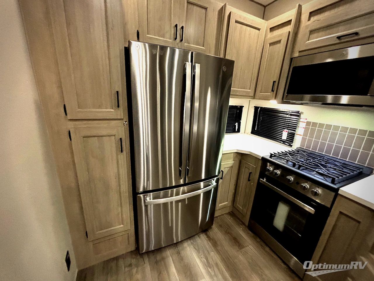 2026 Coachmen Catalina Destination Series 44CONDO Photo 24