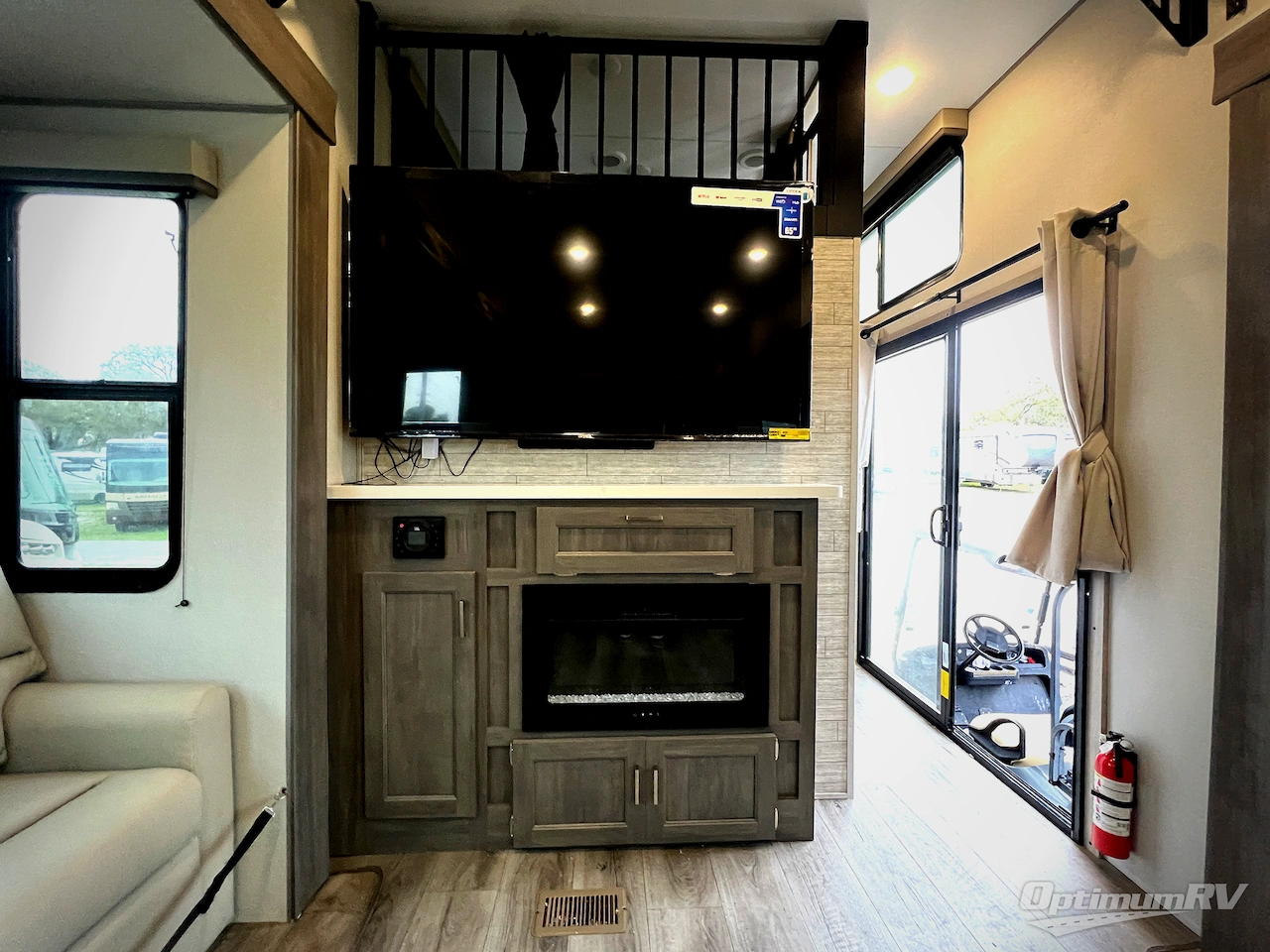 2026 Coachmen Catalina Destination Series 44CONDO Photo 7