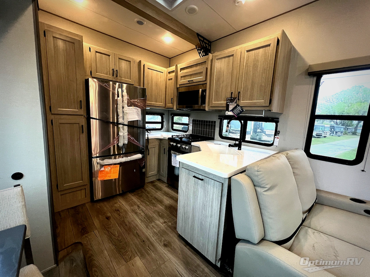 2026 Coachmen Catalina Destination Series 44CONDO Photo 9