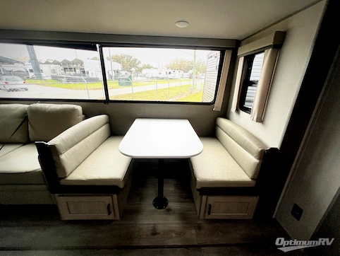 2026 Coachmen Catalina Legacy Edition 333DORM RV Photo 2