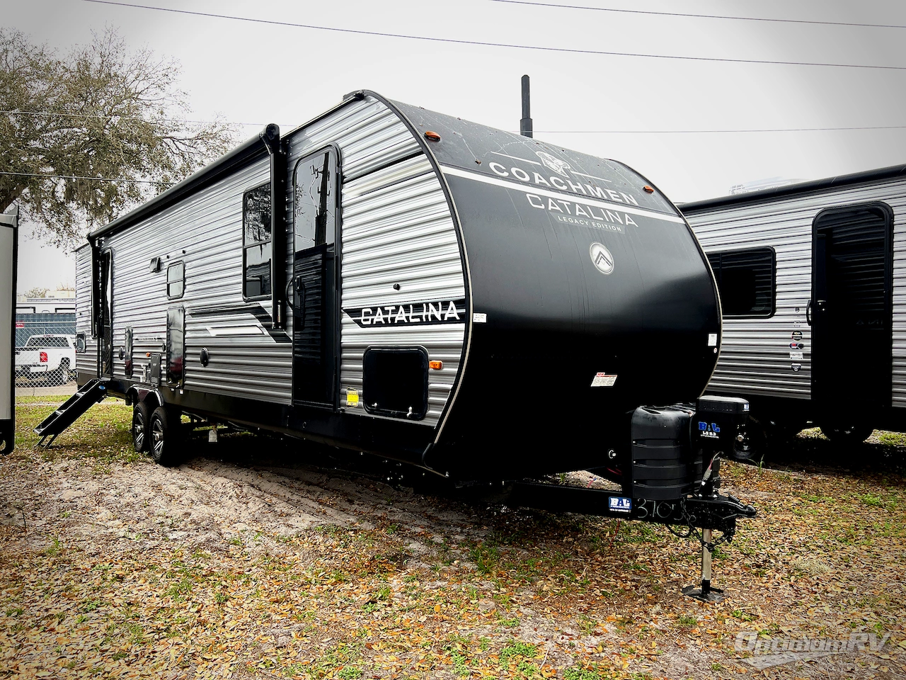 2026 Coachmen Catalina Legacy Edition 333DORM Photo 1