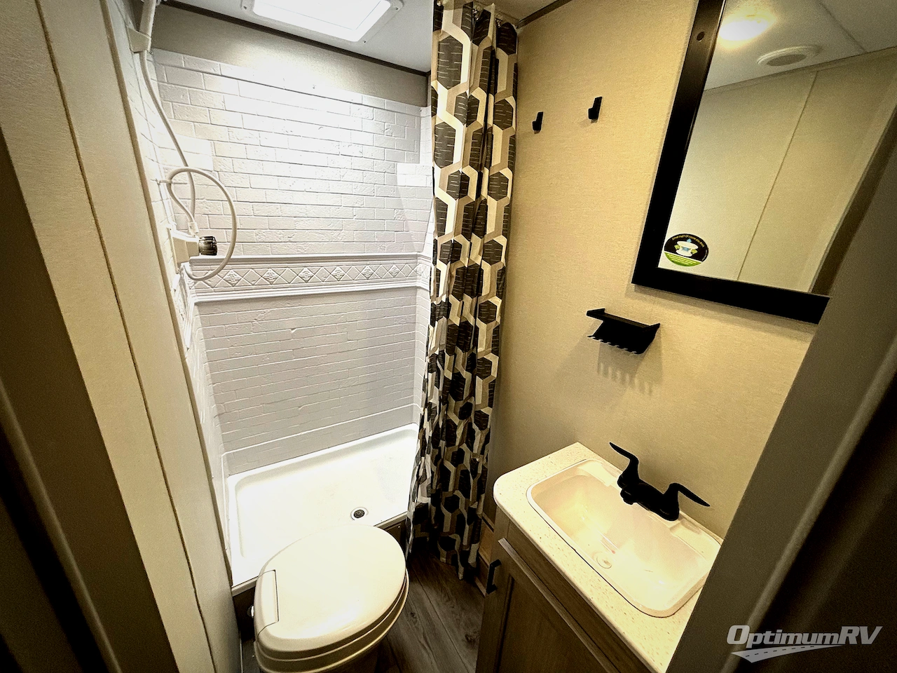 2026 Coachmen Catalina Summit Series 8 231BHS Photo 13