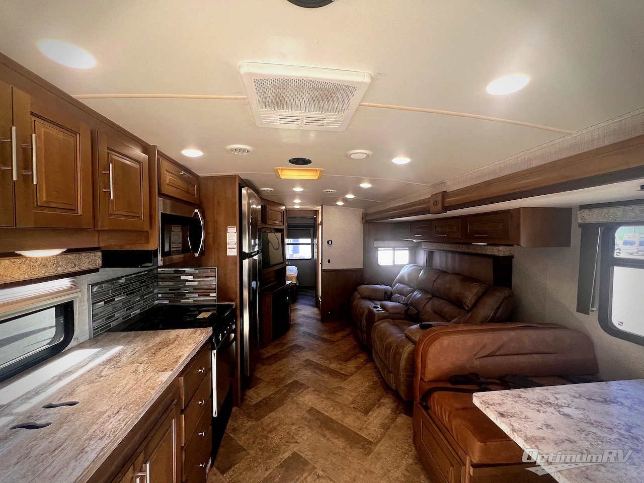 2019 Forest River Georgetown 5 Series 31L5 Photo 3