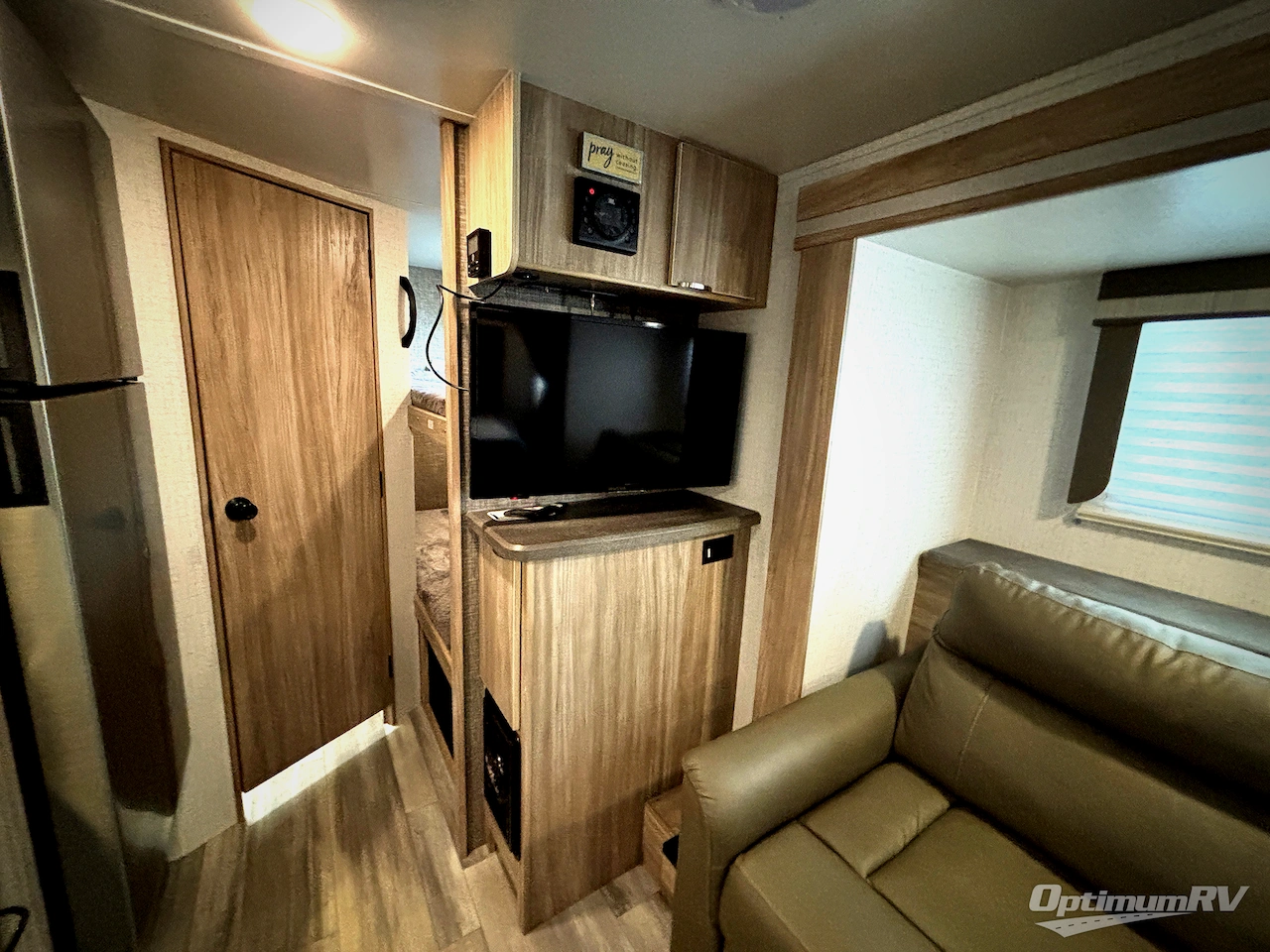 2022 Winnebago Towables Micro Minnie 2306BHS Photo 10