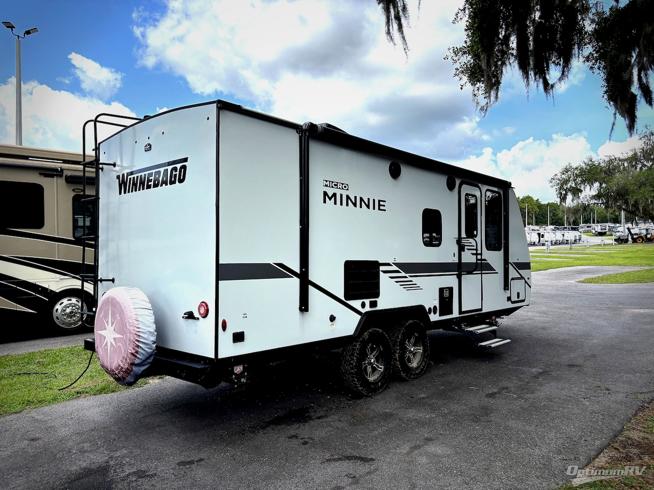 2022 Winnebago Towables Micro Minnie 2306BHS Photo 2