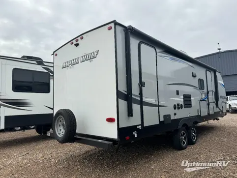 2020 Forest River Cherokee Alpha Wolf 26DBH-L RV Photo 3