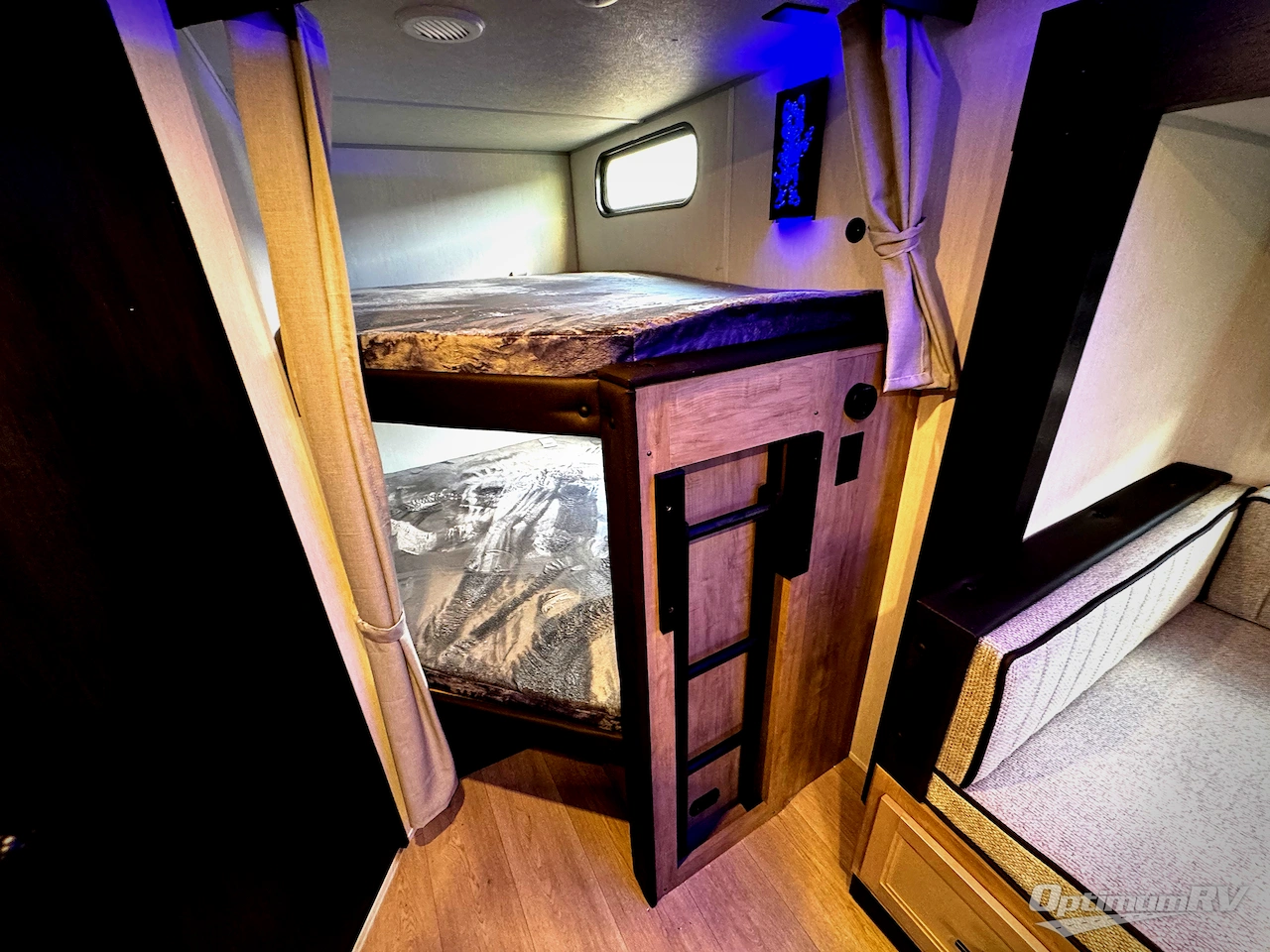 2026 Forest River Cherokee Grey Wolf 26DBH Photo 8