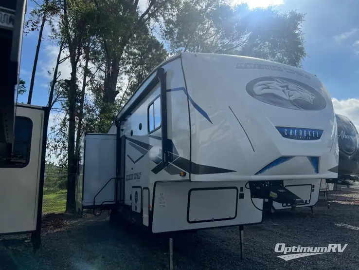 2024 Forest River Cherokee Arctic Wolf 27SGS RV Photo 1