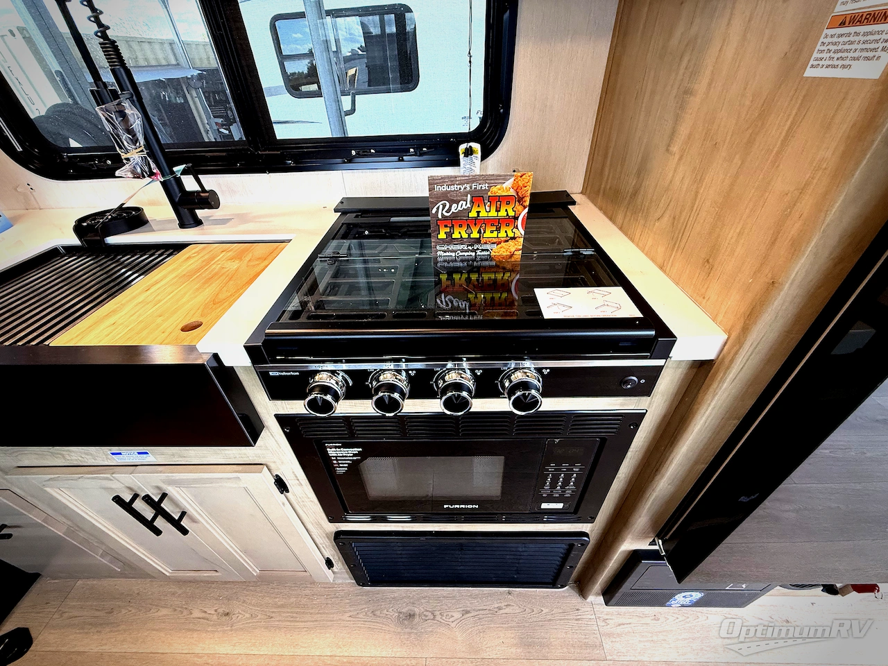 2026 Forest River Cherokee Grey Wolf Black label 18RRBL Photo 9