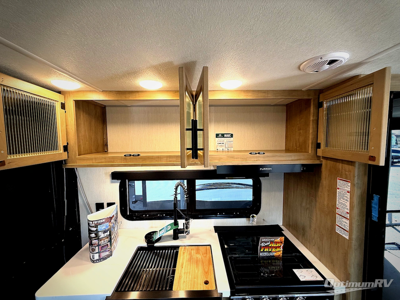 2026 Forest River Cherokee Grey Wolf Black label 18RRBL Photo 11