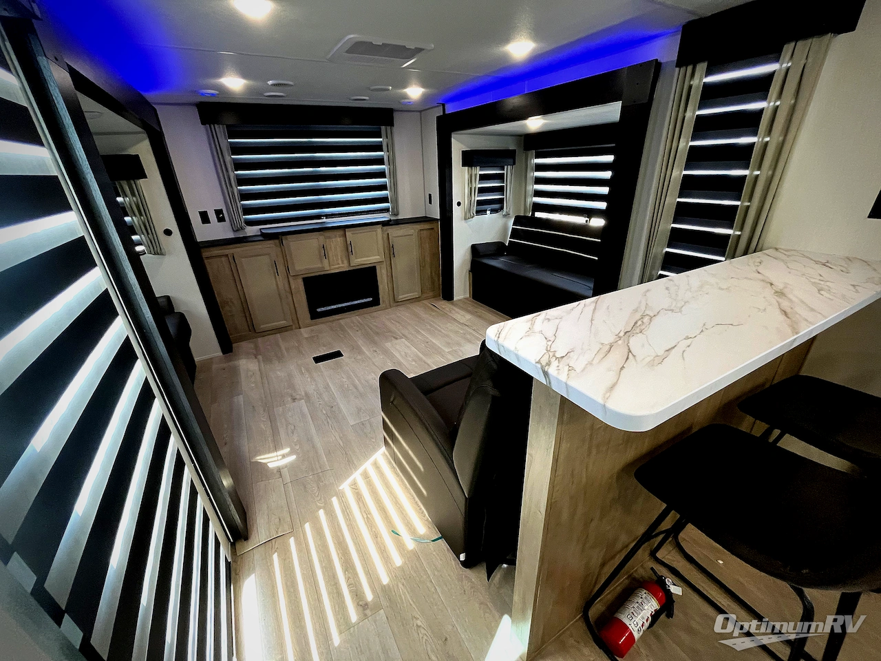2026 Forest River Cherokee Wolf Den 306MM Photo 6