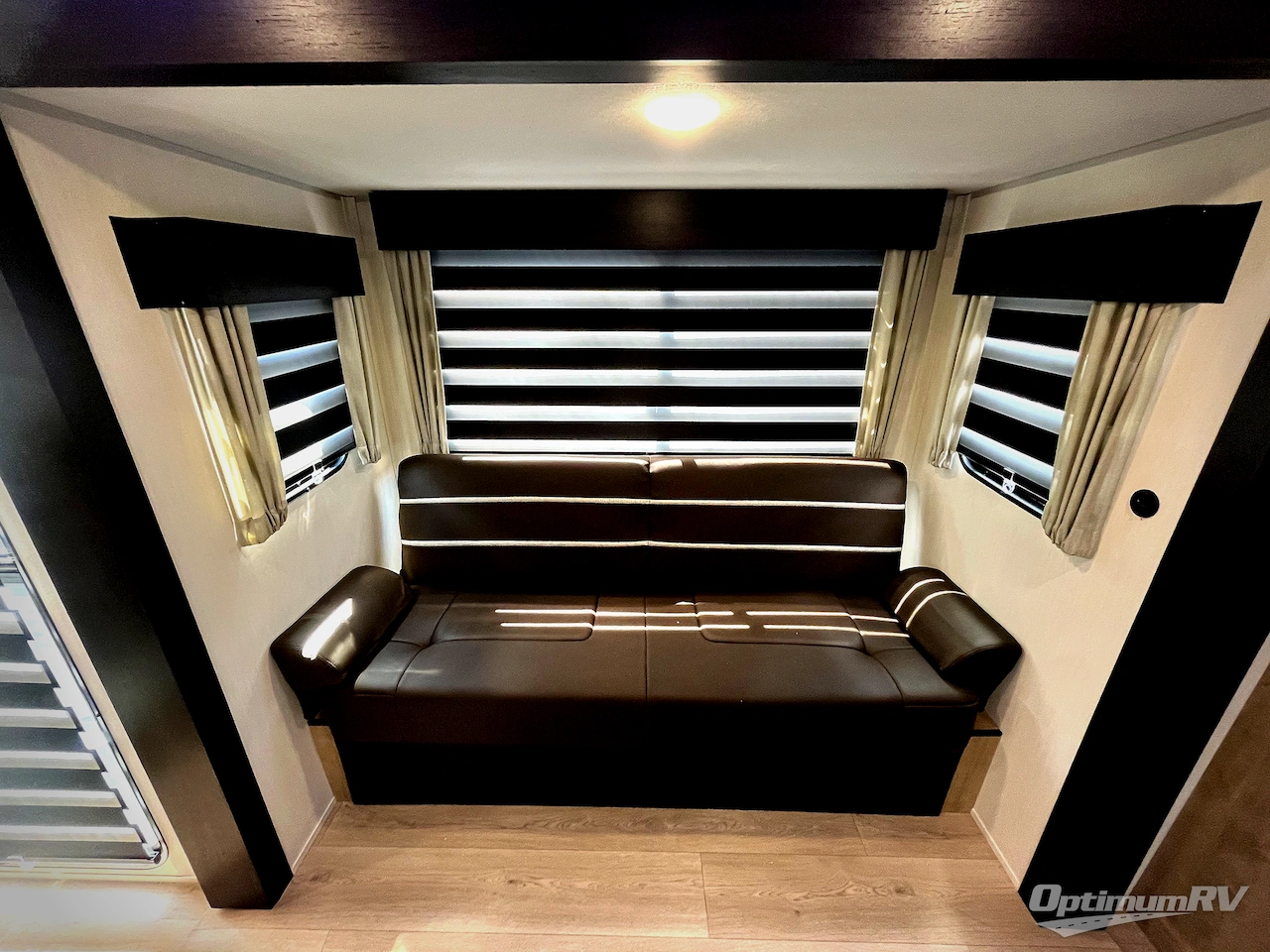 2026 Forest River Cherokee Wolf Den 306MM Photo 9