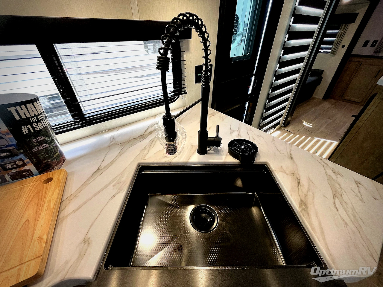 2026 Forest River Cherokee Wolf Den 306MM Photo 19