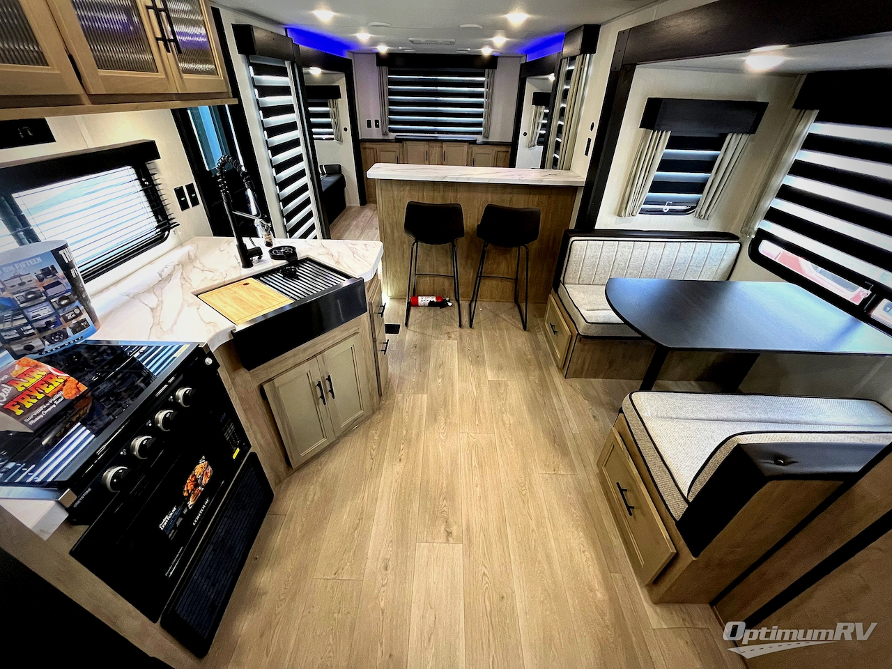 2026 Forest River Cherokee Wolf Den 306MM Photo 20