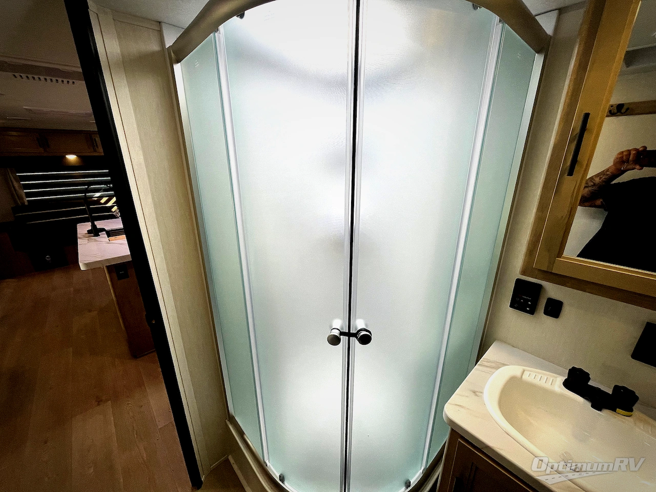 2026 Forest River Cherokee Wolf Den 273XLK Photo 16