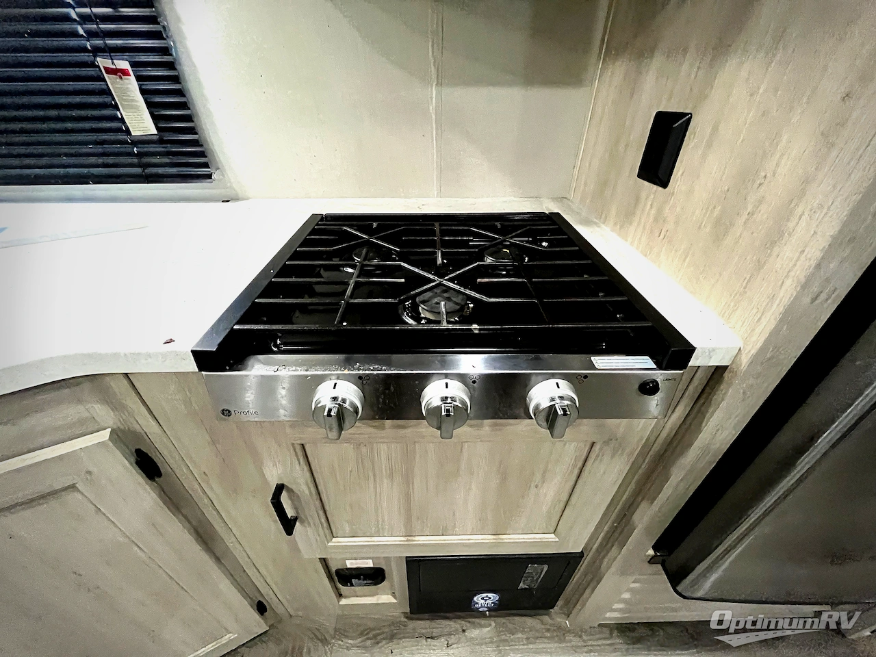 2025 Coachmen Catalina Summit Series 8 261BHS Photo 8