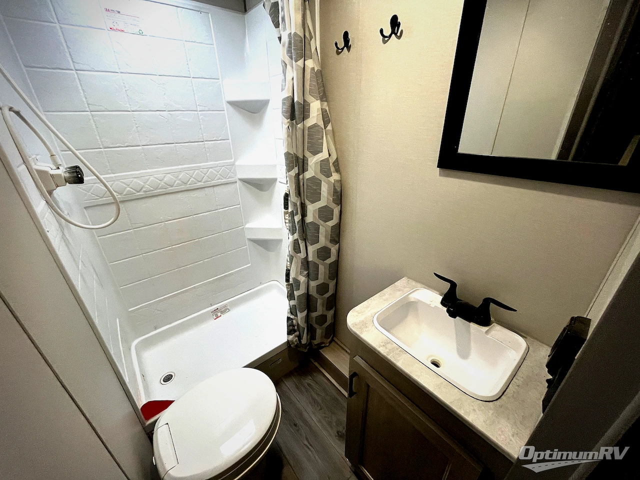 2025 Coachmen Catalina Summit Series 8 261BHS Photo 13