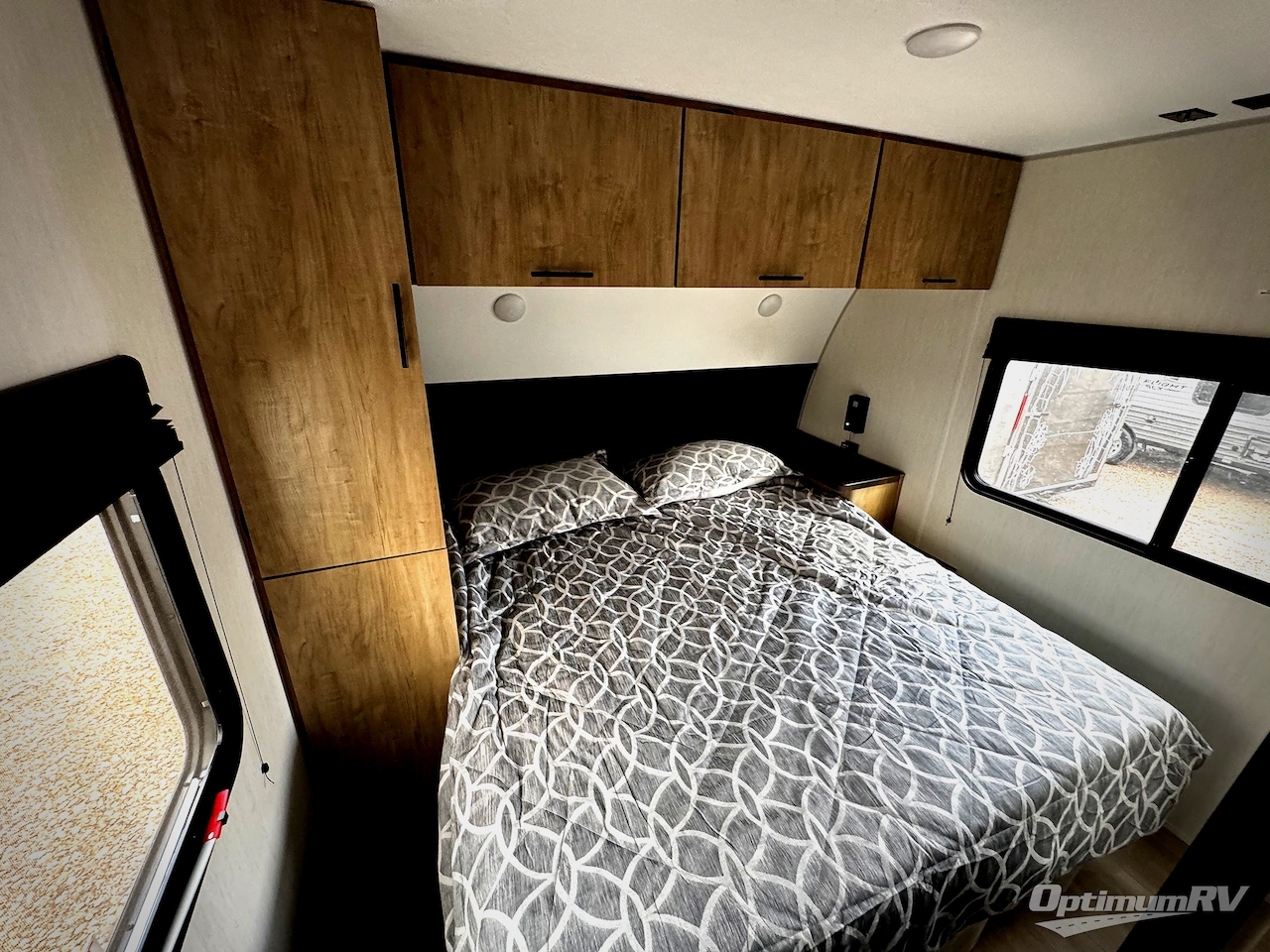 2026 Forest River Cherokee Grey Wolf 28RRT Photo 10