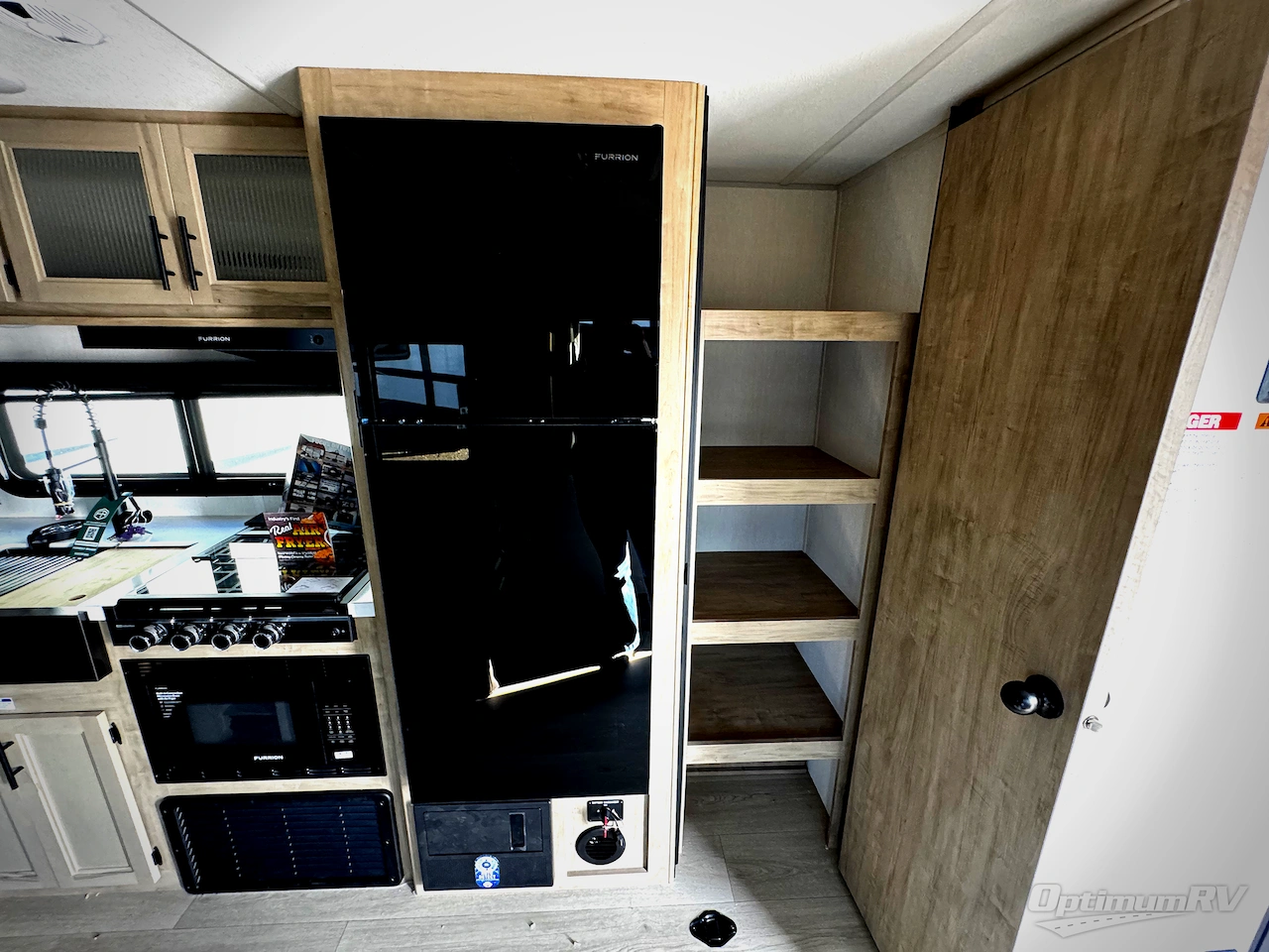 2026 Forest River Cherokee Grey Wolf 18RR Photo 6