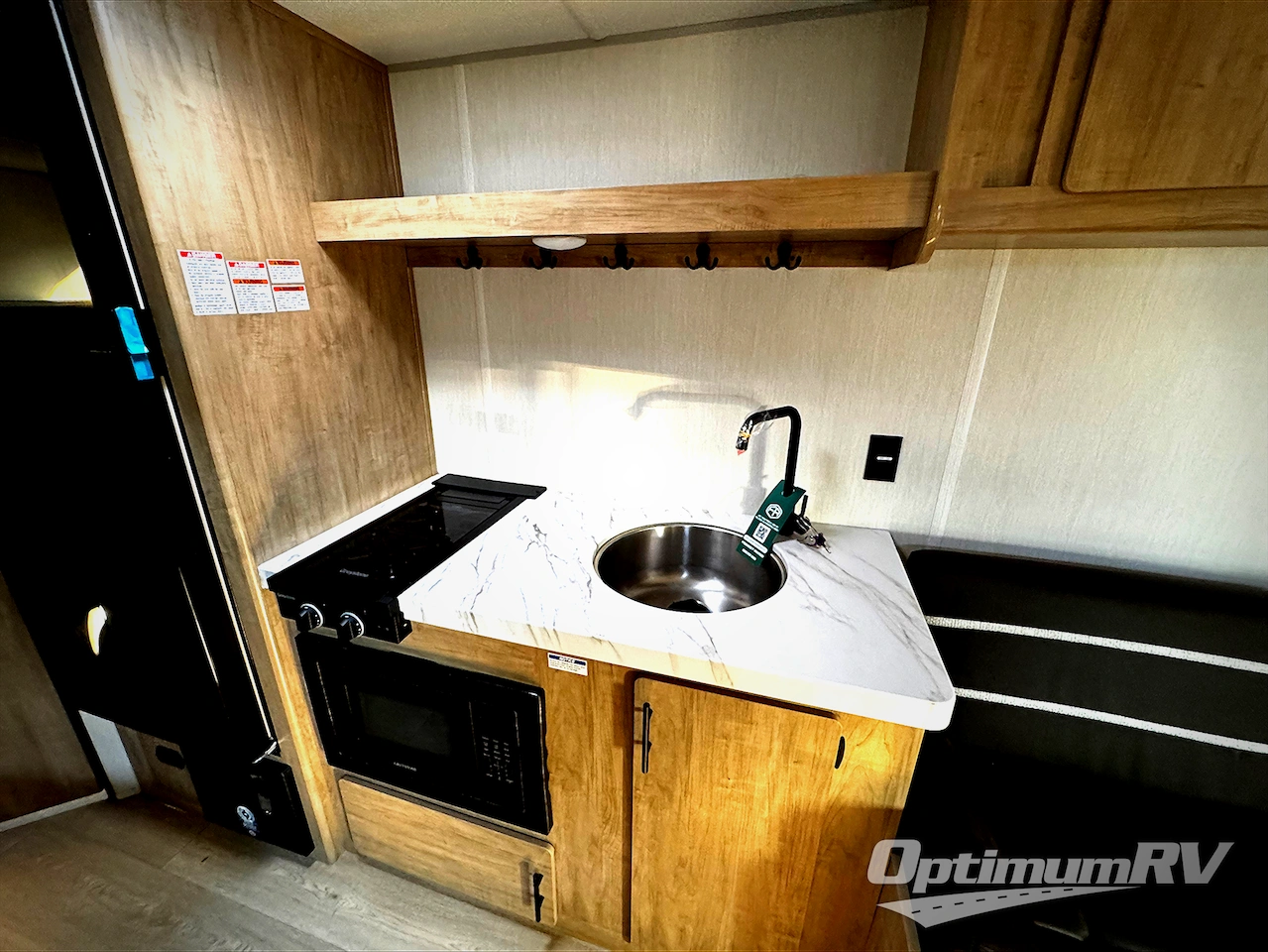 2026 Forest River Cherokee Grey Wolf 26LP Photo 8