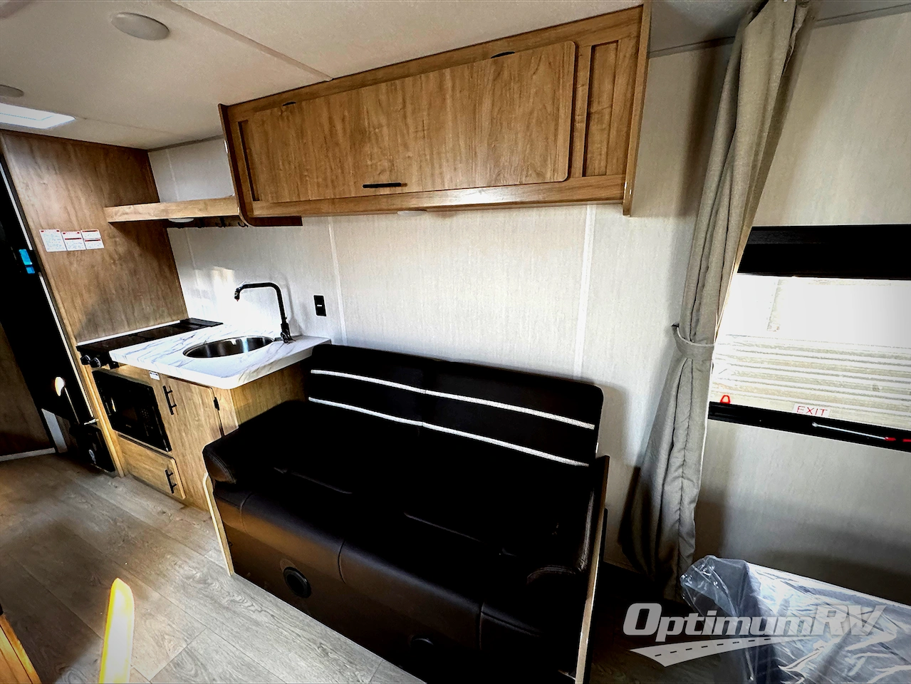 2026 Forest River Cherokee Grey Wolf 26LP Photo 4