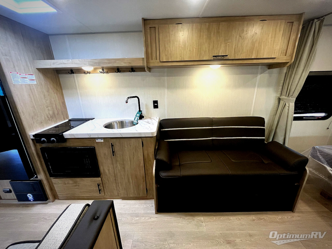 2026 Forest River Cherokee Grey Wolf 26LP Photo 4