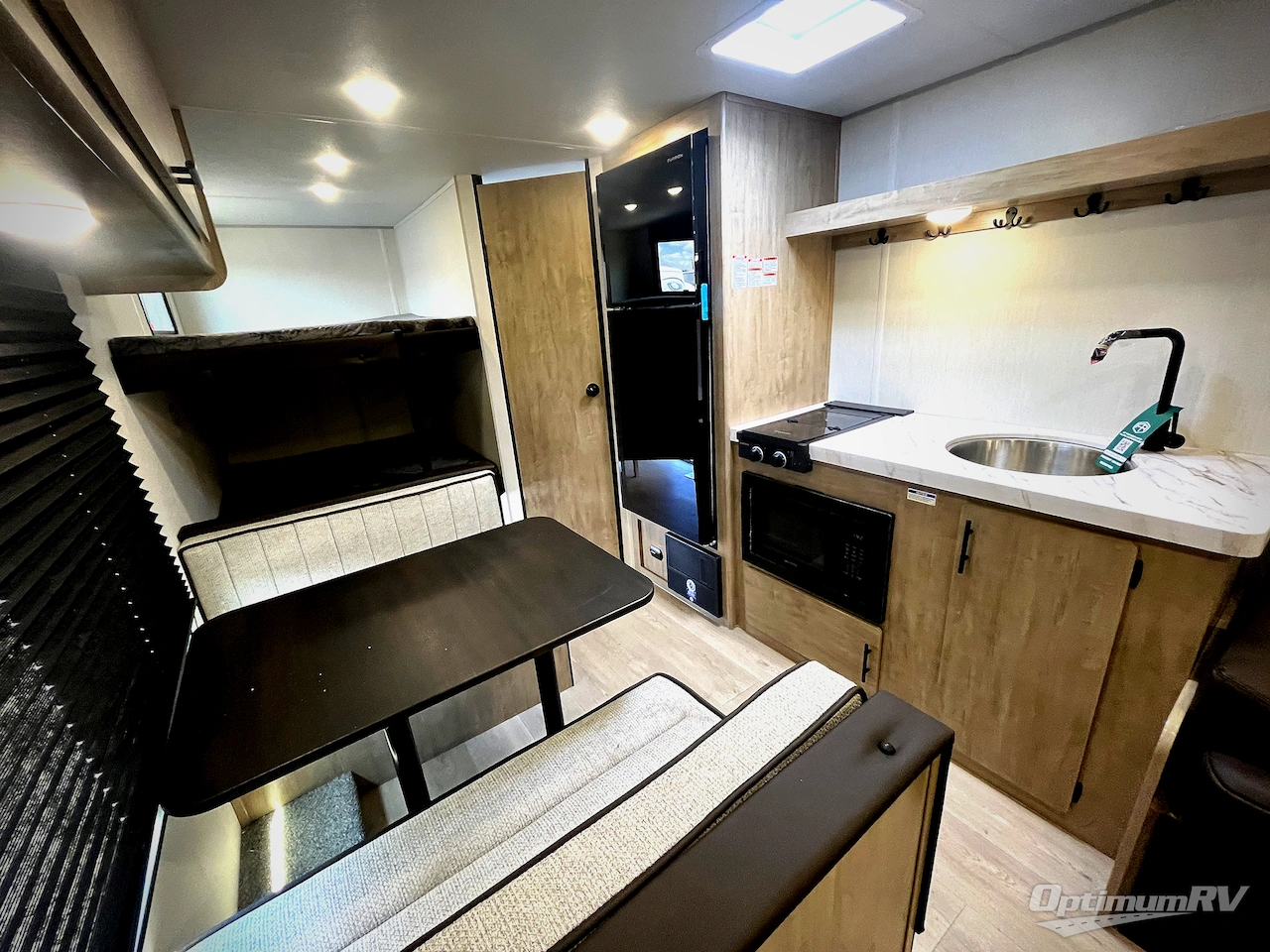 2026 Forest River Cherokee Grey Wolf 26LP Photo 5