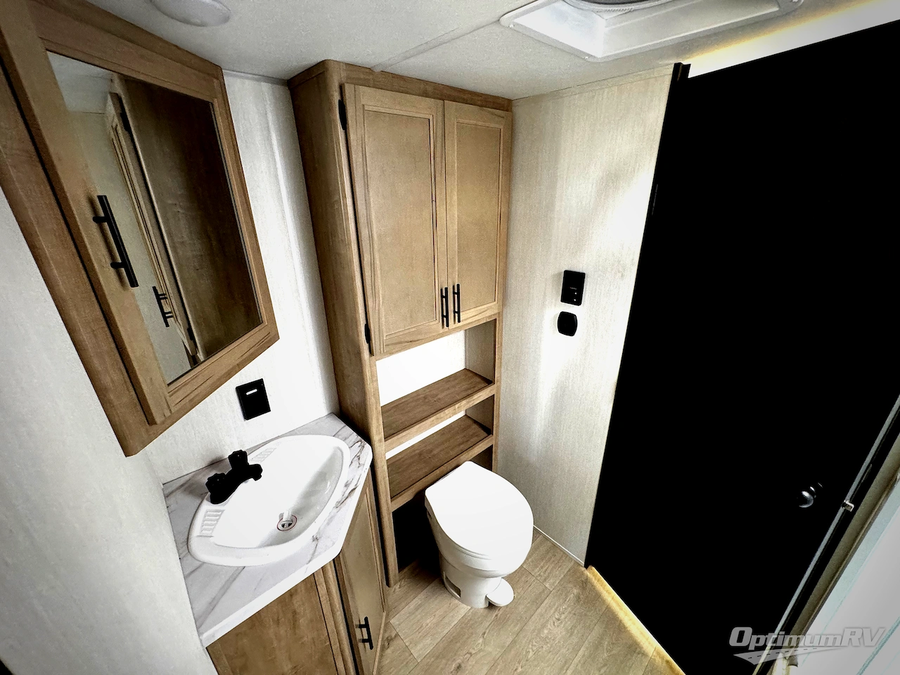 2026 Forest River Cherokee Grey Wolf 23MK Photo 8