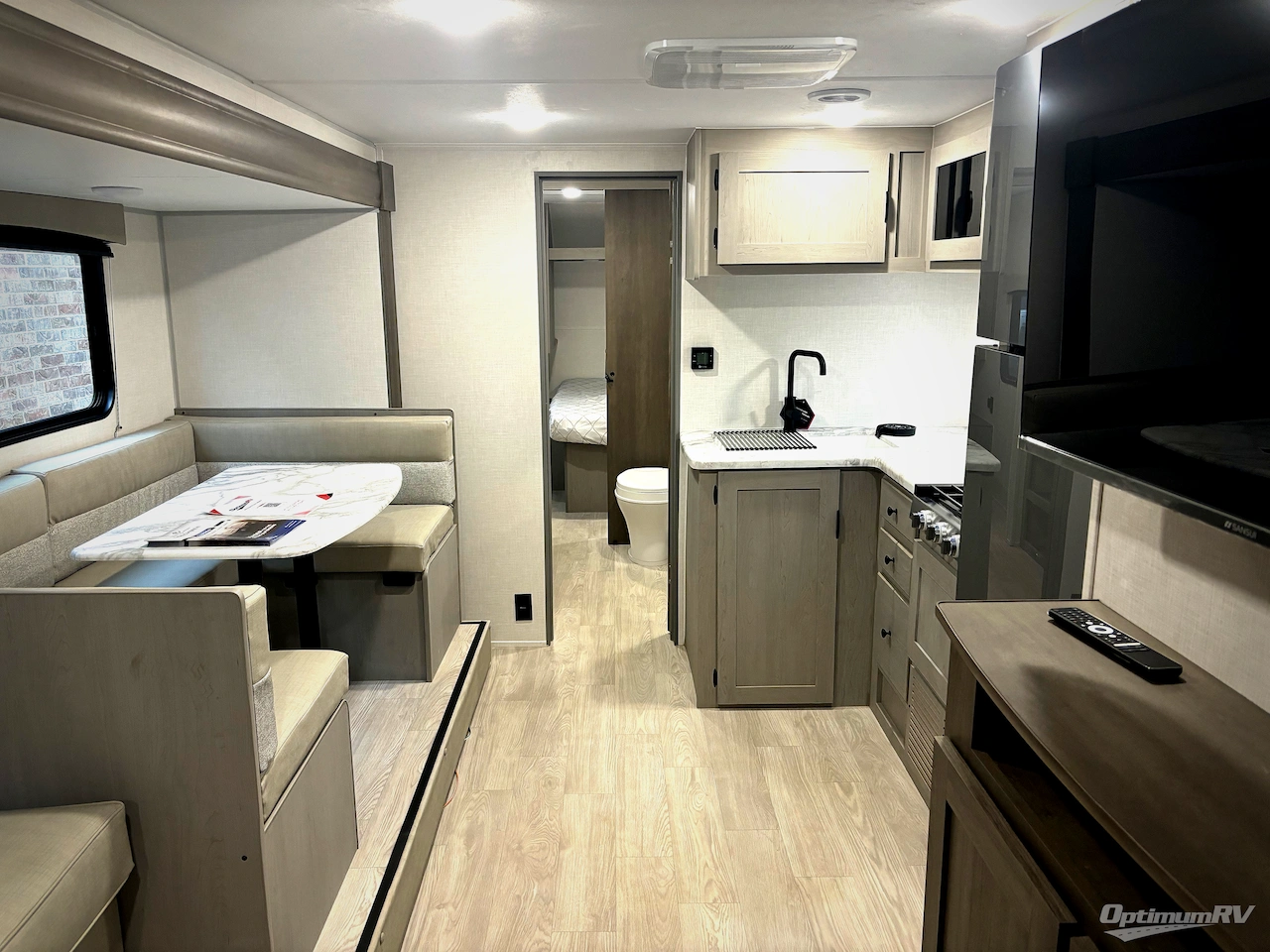 2026 Coachmen Clipper 6K Series 282DORM Photo 5