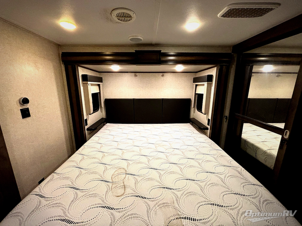 2020 Keystone Montana 3121RL Photo 4